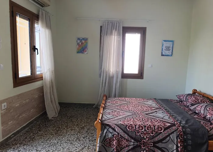 Rustic Bright Near Lefkanti Lefkandi Chalkidas