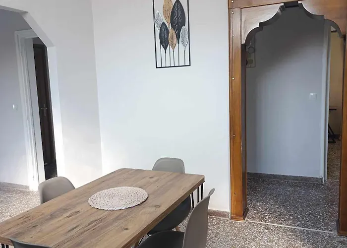 Rustic Bright Near Lefkanti Apartamento